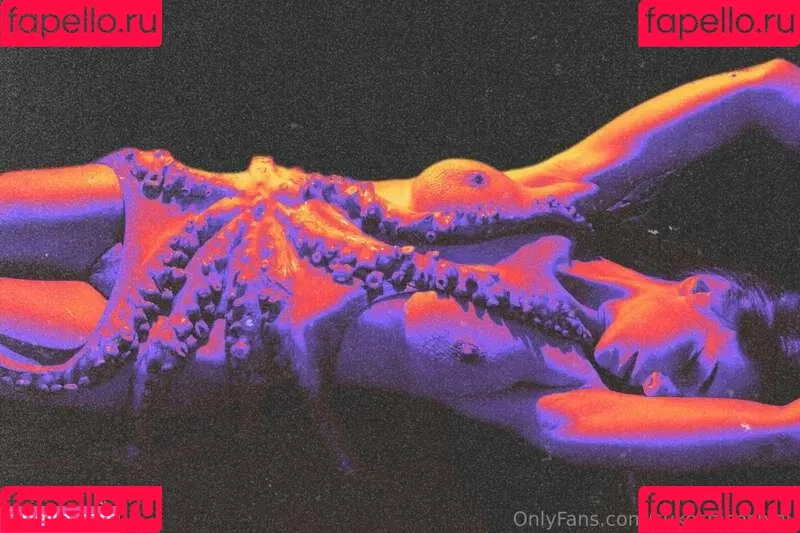 Chimkennstars / sukoshicosplay / sukoshisushi Onlyfans Photo Gallery 