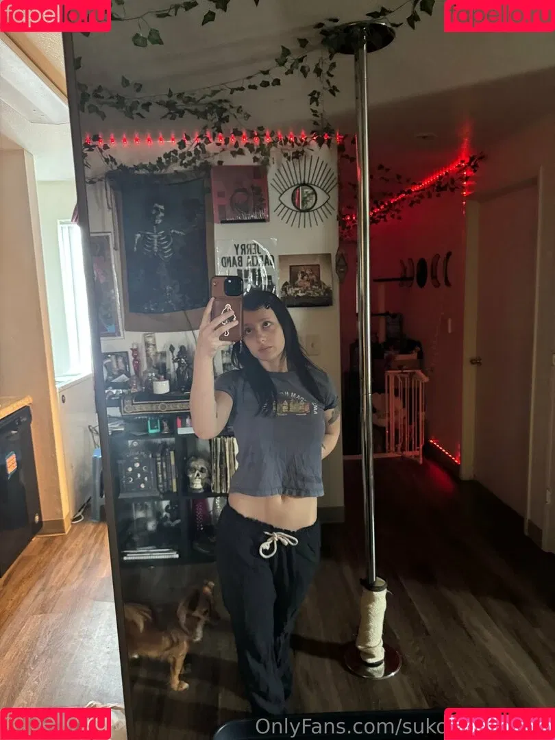 Chimkennstars / sukoshicosplay / sukoshisushi Onlyfans Photo Gallery 