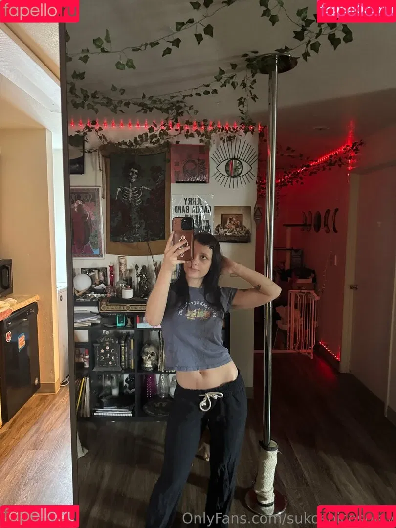 Chimkennstars / sukoshicosplay / sukoshisushi Onlyfans Photo Gallery 