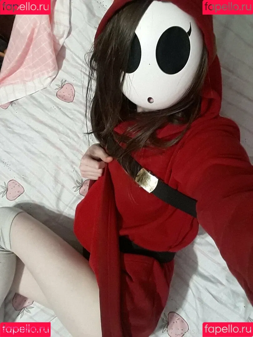 ShyGal_Lilly / shyishgal Onlyfans Photo Gallery 