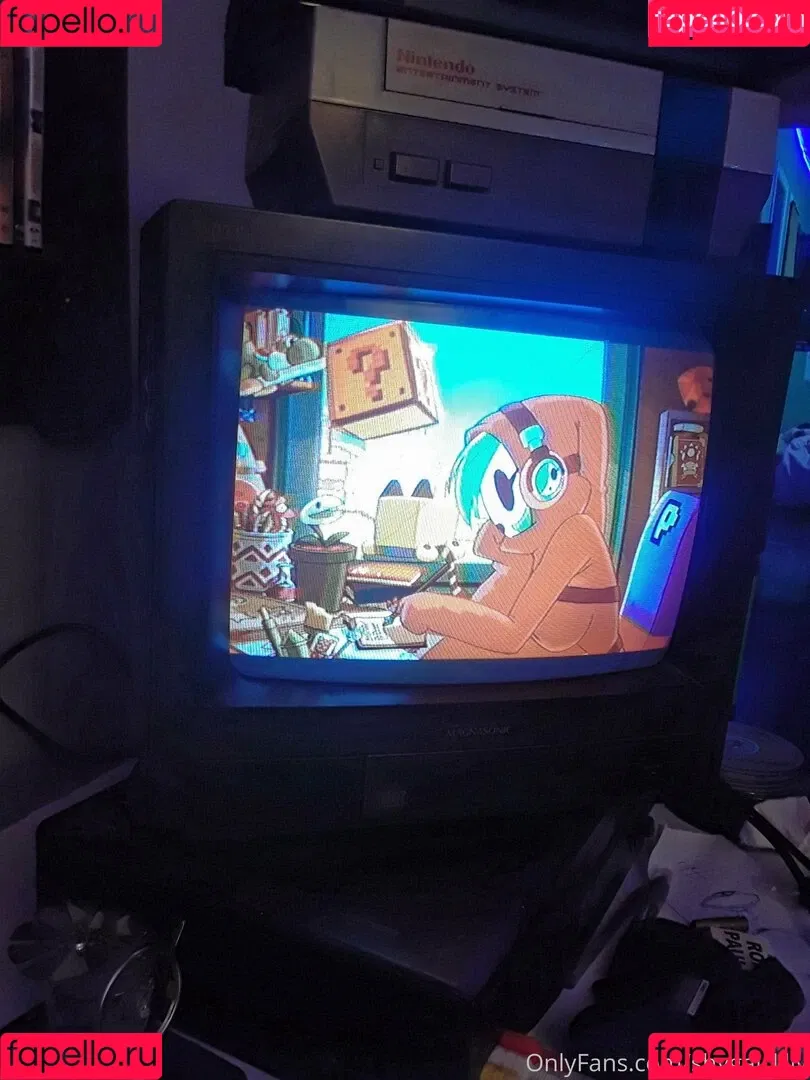 ShyGal_Lilly / shyishgal Onlyfans Photo Gallery 