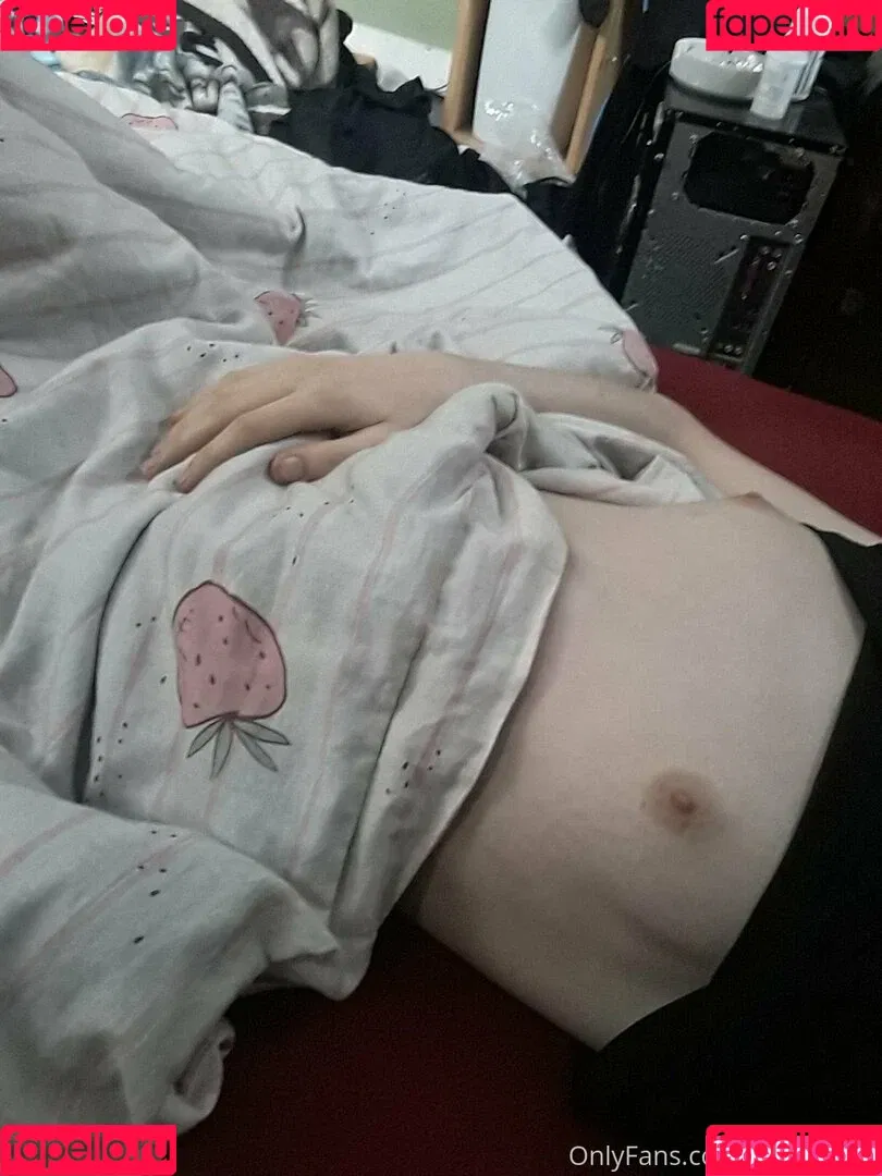 ShyGal_Lilly / shyishgal Onlyfans Photo Gallery 