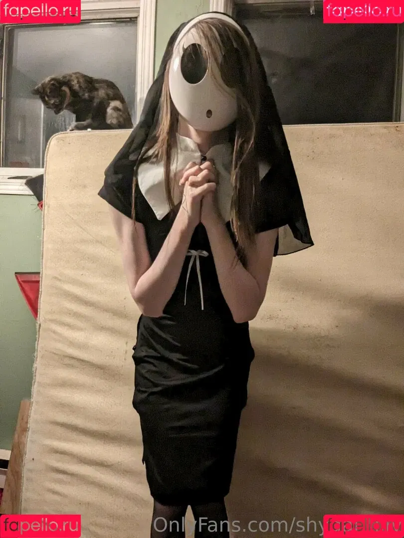 ShyGal_Lilly / shyishgal Onlyfans Photo Gallery 