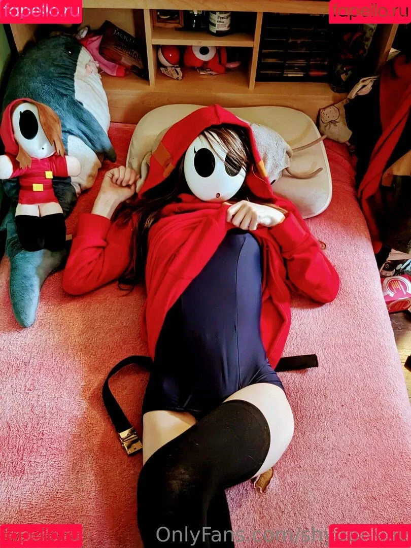 ShyGal_Lilly / shyishgal Onlyfans Photo Gallery 