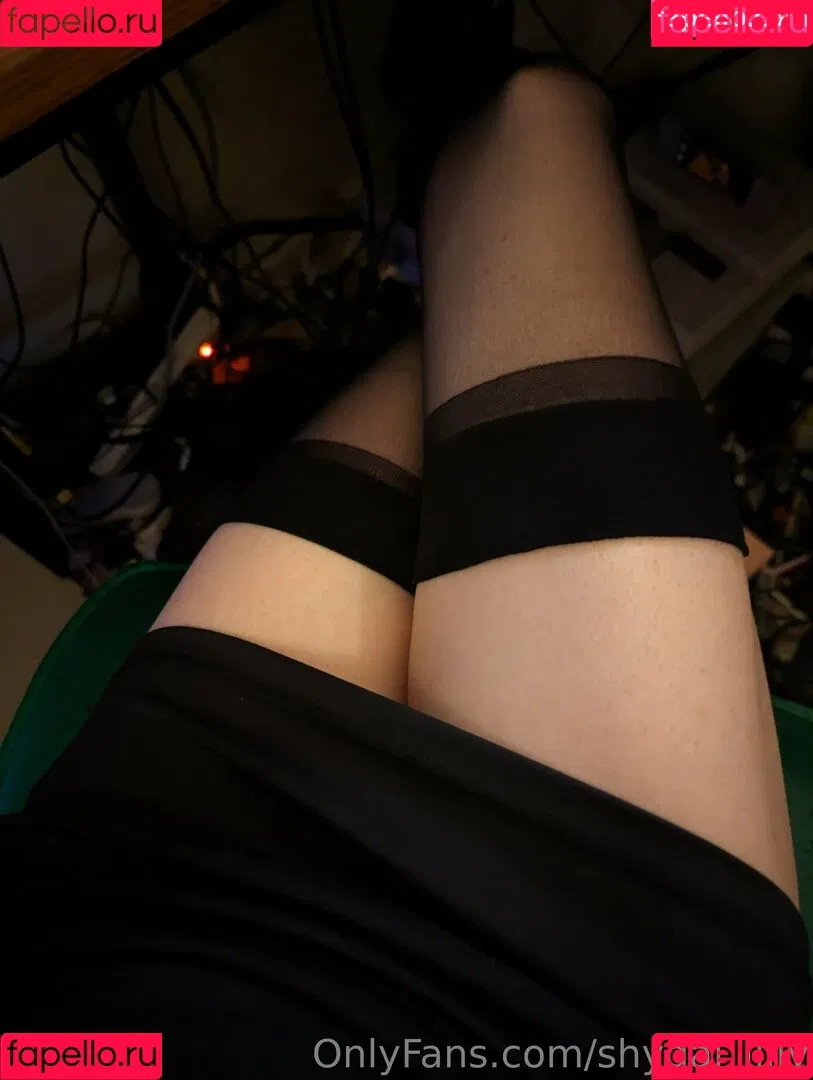 ShyGal_Lilly / shyishgal Onlyfans Photo Gallery 