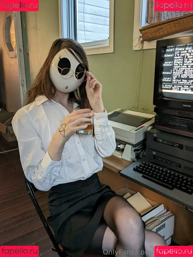 ShyGal_Lilly / shyishgal Onlyfans Photo Gallery 