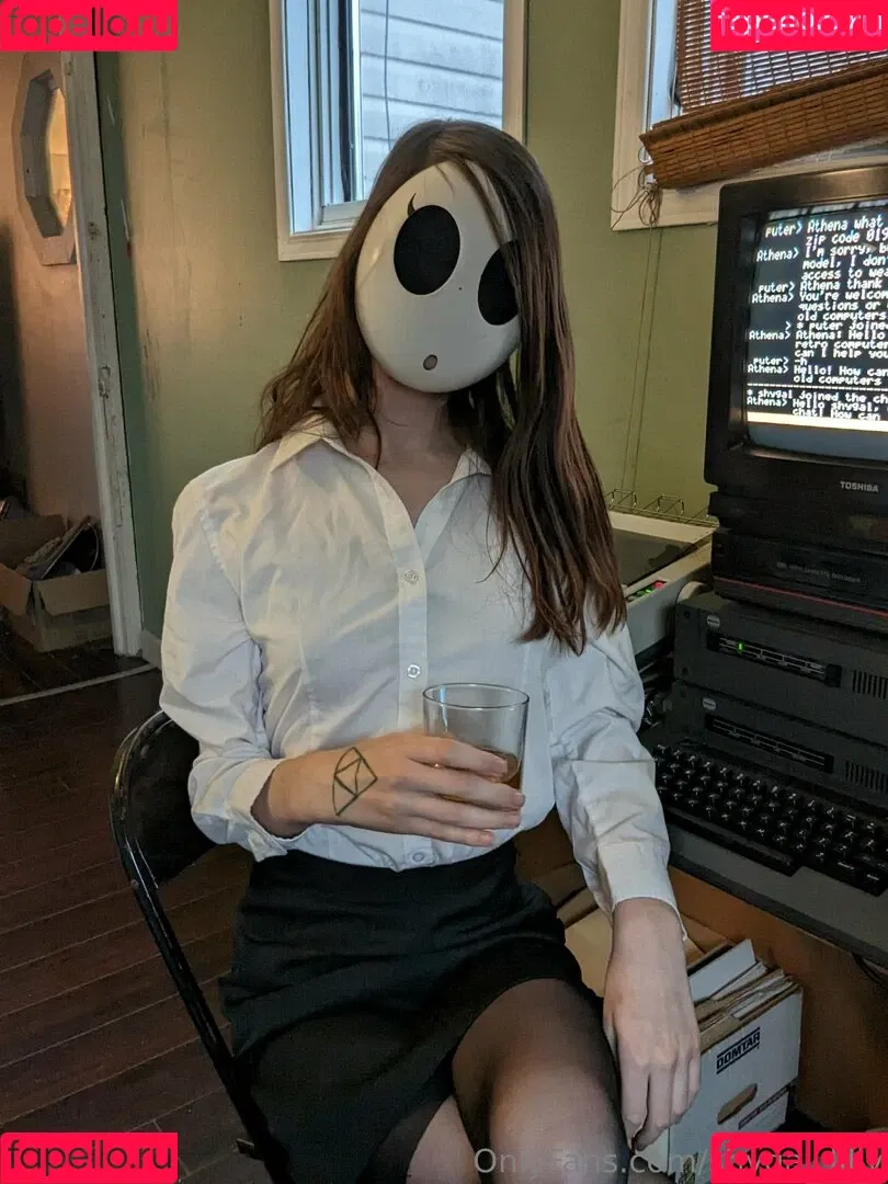 ShyGal_Lilly / shyishgal Onlyfans Photo Gallery 