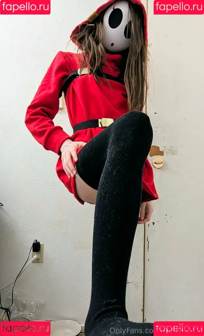 ShyGal_Lilly / shyishgal Onlyfans Photo Gallery 