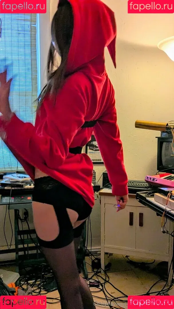 ShyGal_Lilly / shyishgal Onlyfans Photo Gallery 