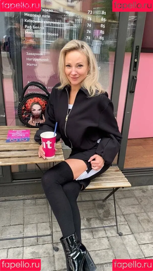 lisafoxy Onlyfans Photo Gallery 