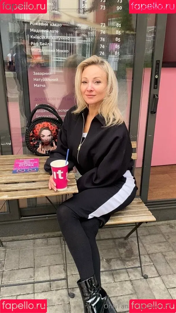 lisafoxy Onlyfans Photo Gallery 