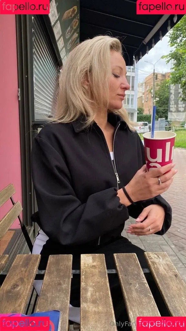 lisafoxy Onlyfans Photo Gallery 