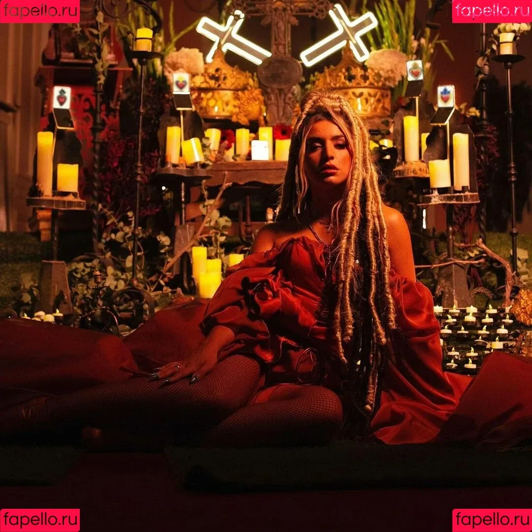 Lola Indigo / lolaindigo Onlyfans Photo Gallery 