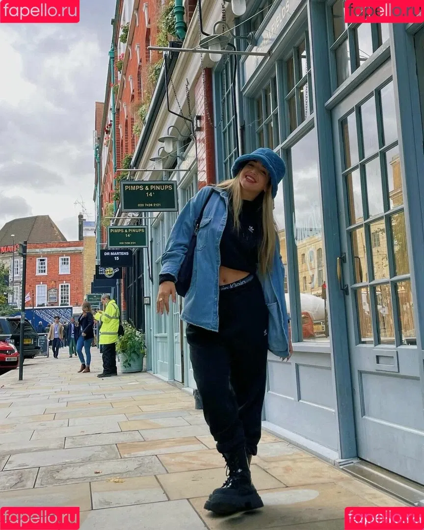 Lola Indigo / lolaindigo Onlyfans Photo Gallery 