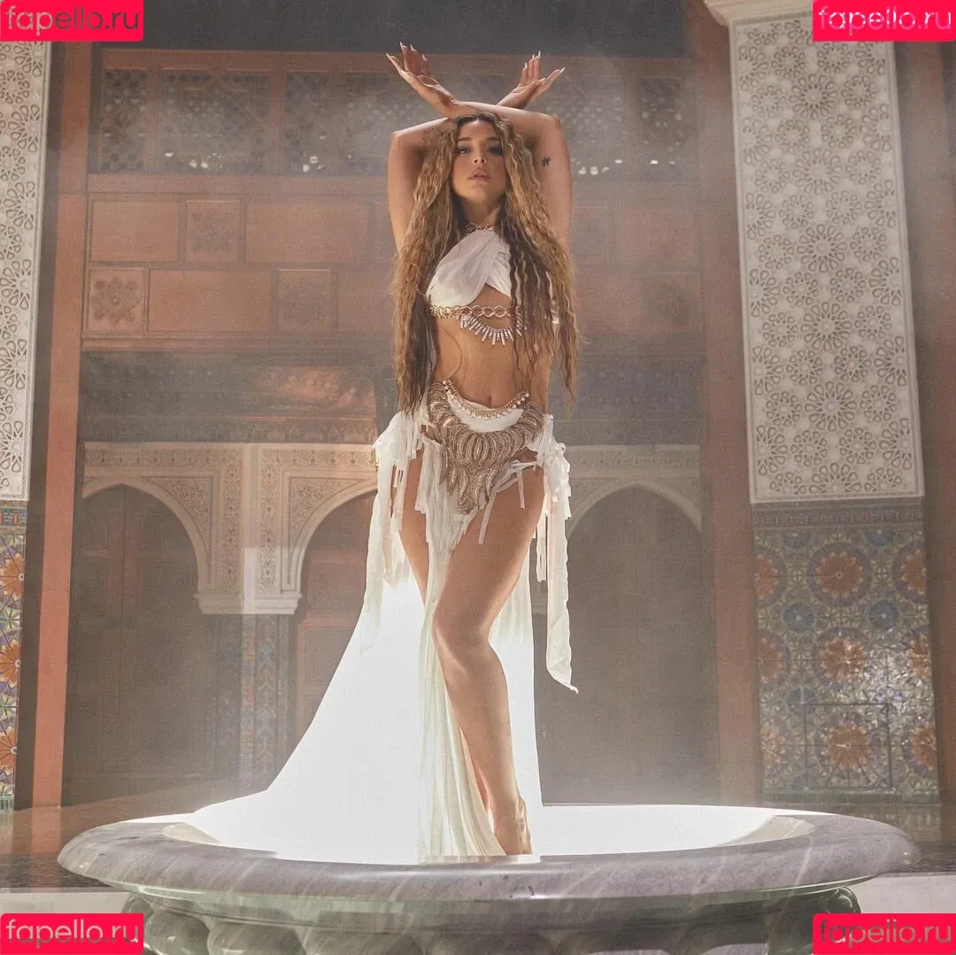 Lola Indigo / lolaindigo Onlyfans Photo Gallery 