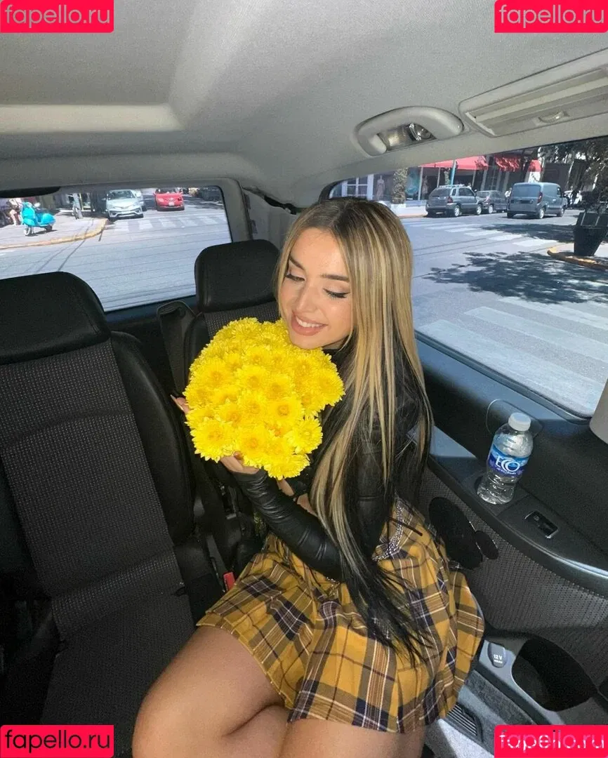 Lola Indigo / lolaindigo Onlyfans Photo Gallery 