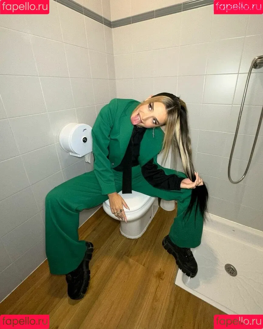 Lola Indigo / lolaindigo Onlyfans Photo Gallery 