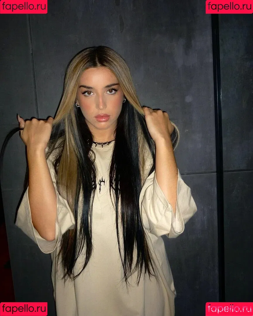 Lola Indigo / lolaindigo Onlyfans Photo Gallery 