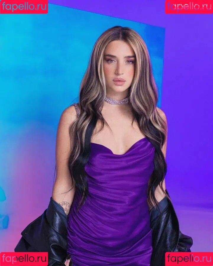 Lola Indigo / lolaindigo Onlyfans Photo Gallery 