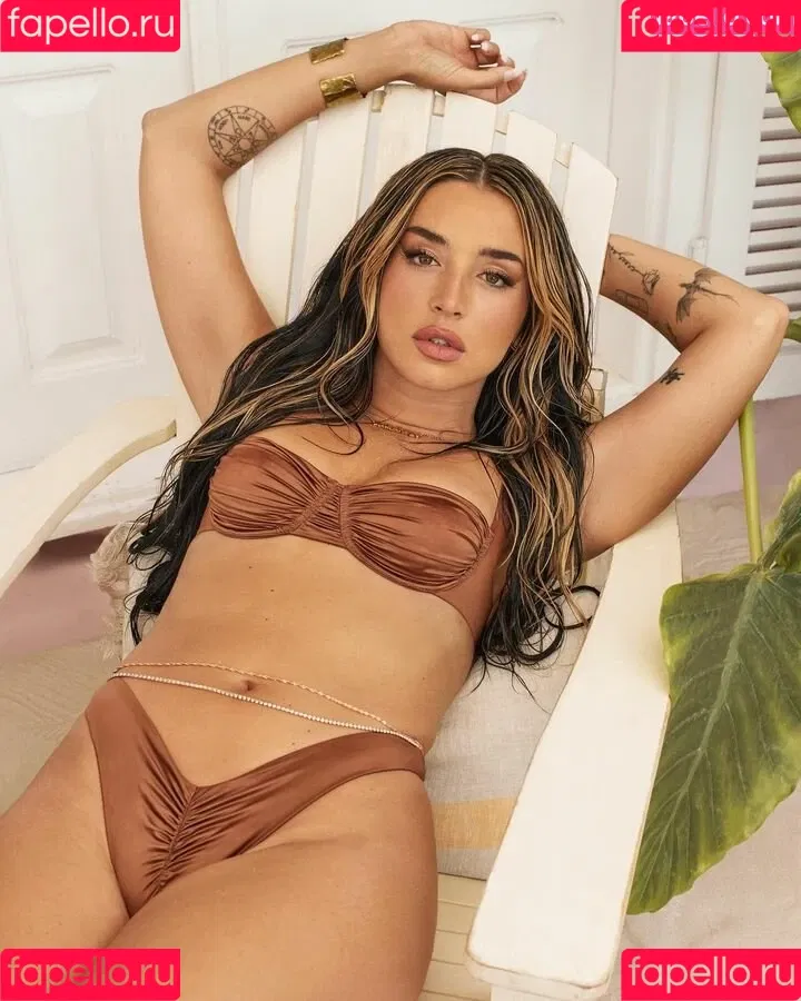 Lola Indigo / lolaindigo Onlyfans Photo Gallery 