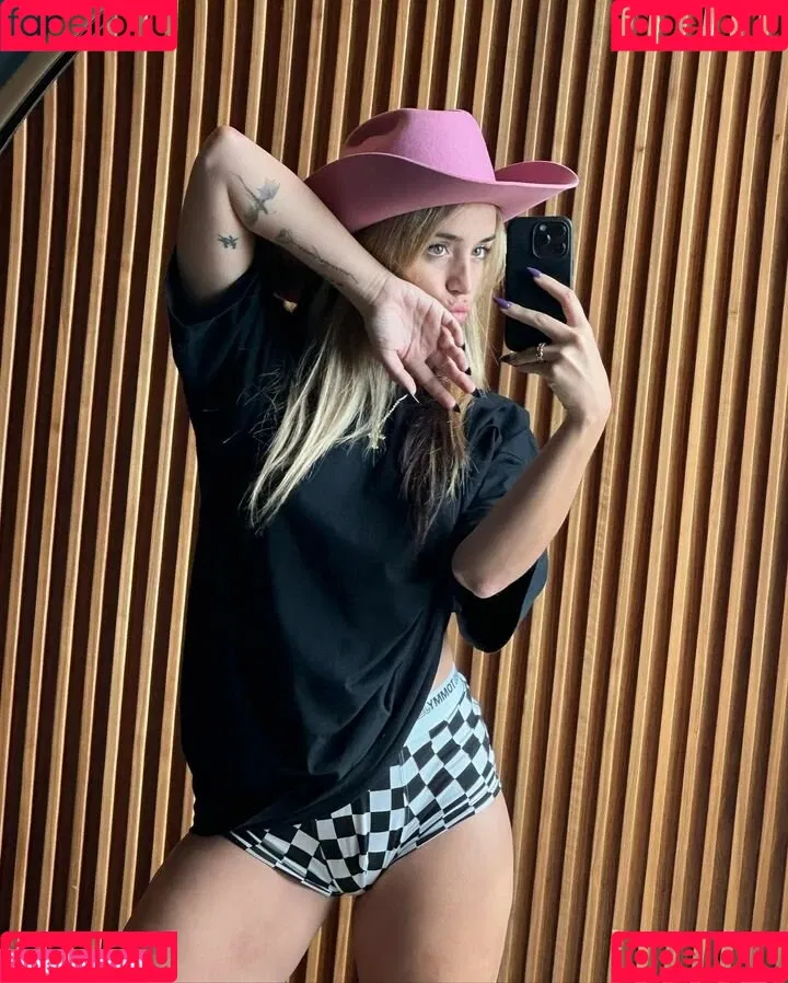 Lola Indigo / lolaindigo Onlyfans Photo Gallery 