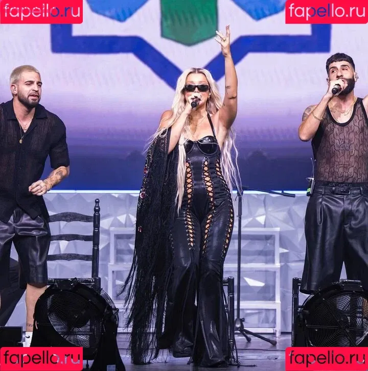 Lola Indigo / lolaindigo Onlyfans Photo Gallery 