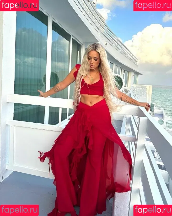 Lola Indigo / lolaindigo Onlyfans Photo Gallery 