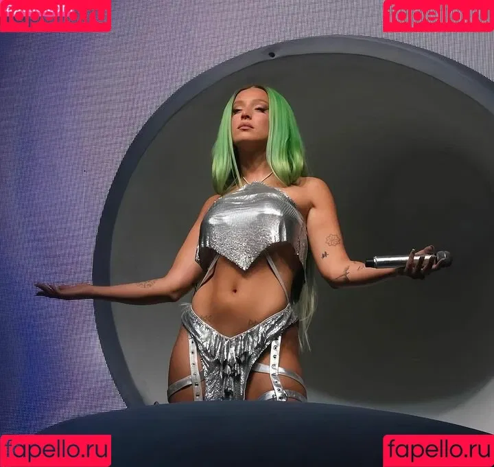 Lola Indigo / lolaindigo Onlyfans Photo Gallery 