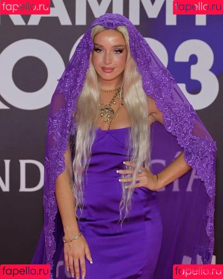 Lola Indigo / lolaindigo Onlyfans Photo Gallery 