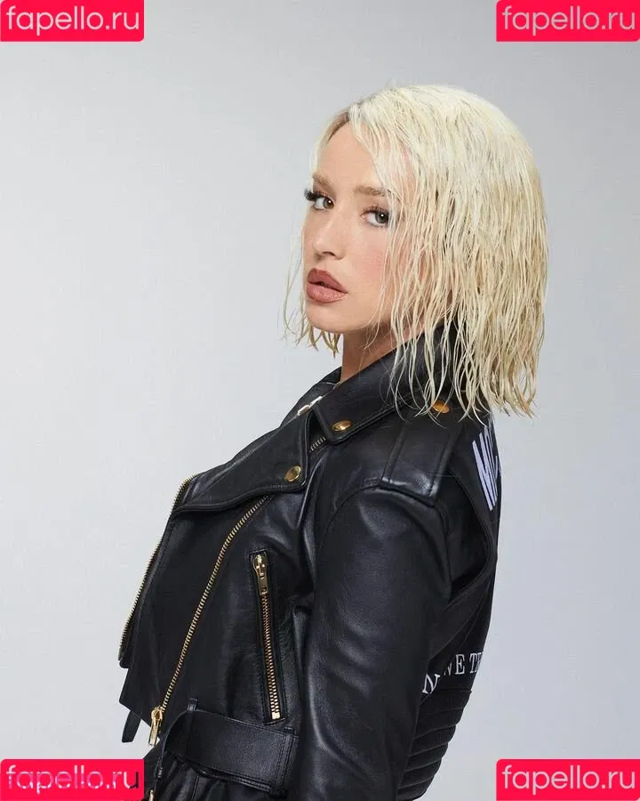 Lola Indigo / lolaindigo Onlyfans Photo Gallery 