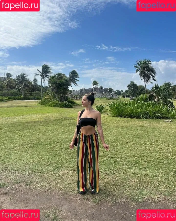 Lola Indigo / lolaindigo Onlyfans Photo Gallery 