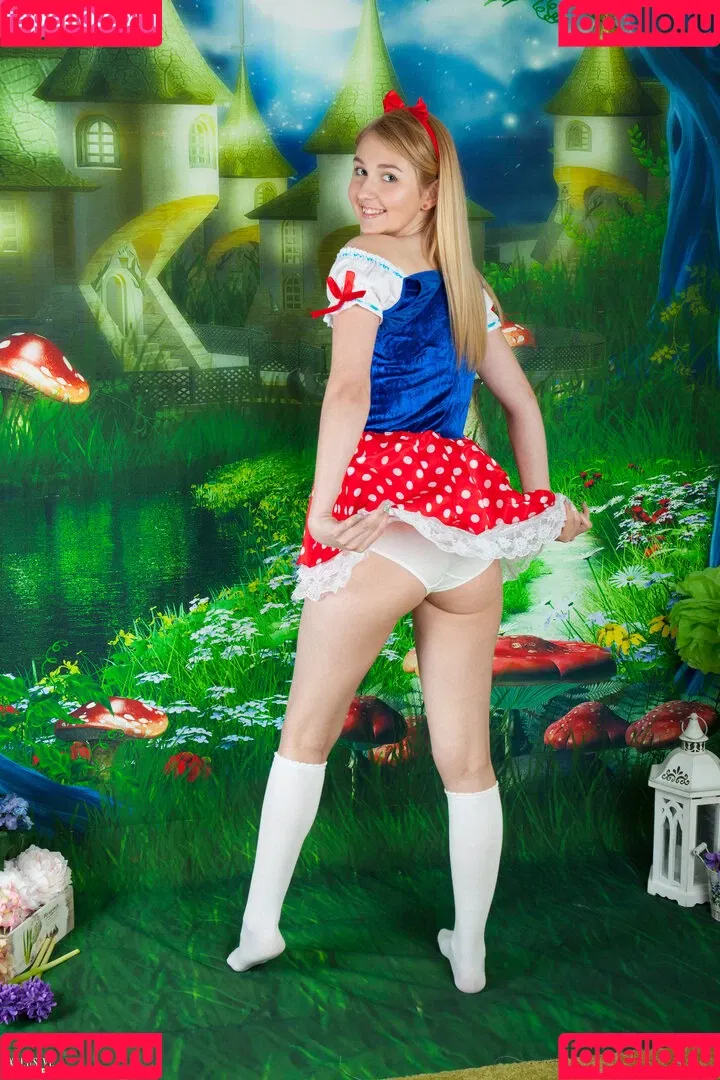 Nimfa / nakarysp / nimfa__ Onlyfans Photo Gallery 