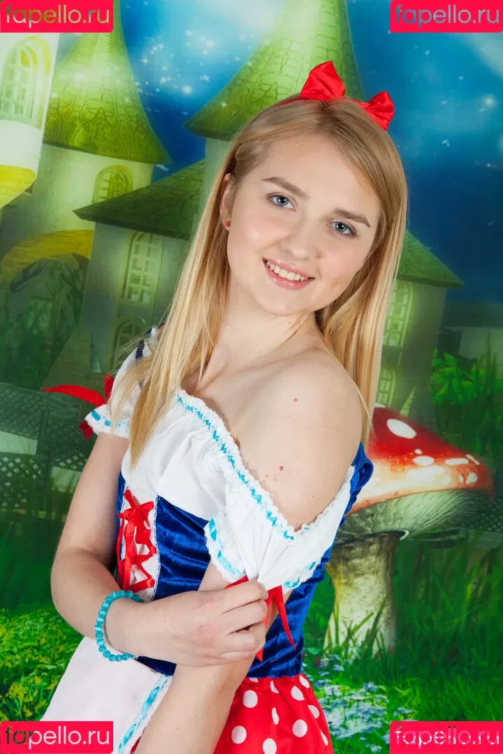 Nimfa / nakarysp / nimfa__ Onlyfans Photo Gallery 