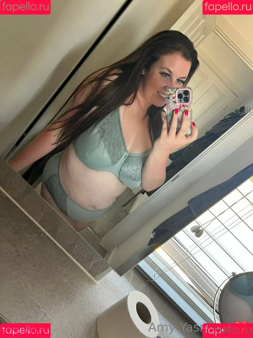 AmyYasmine_ / amy-yasmine Onlyfans Photo Gallery 