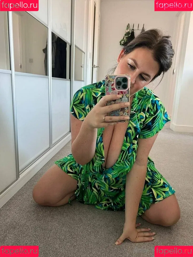 AmyYasmine_ / amy-yasmine Onlyfans Photo Gallery 