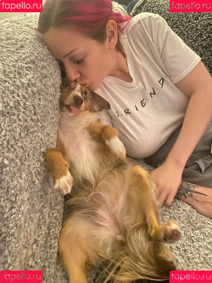 Sofia Sunshine / x.sofiasunshine / xsofiasunshine Onlyfans Photo Gallery 