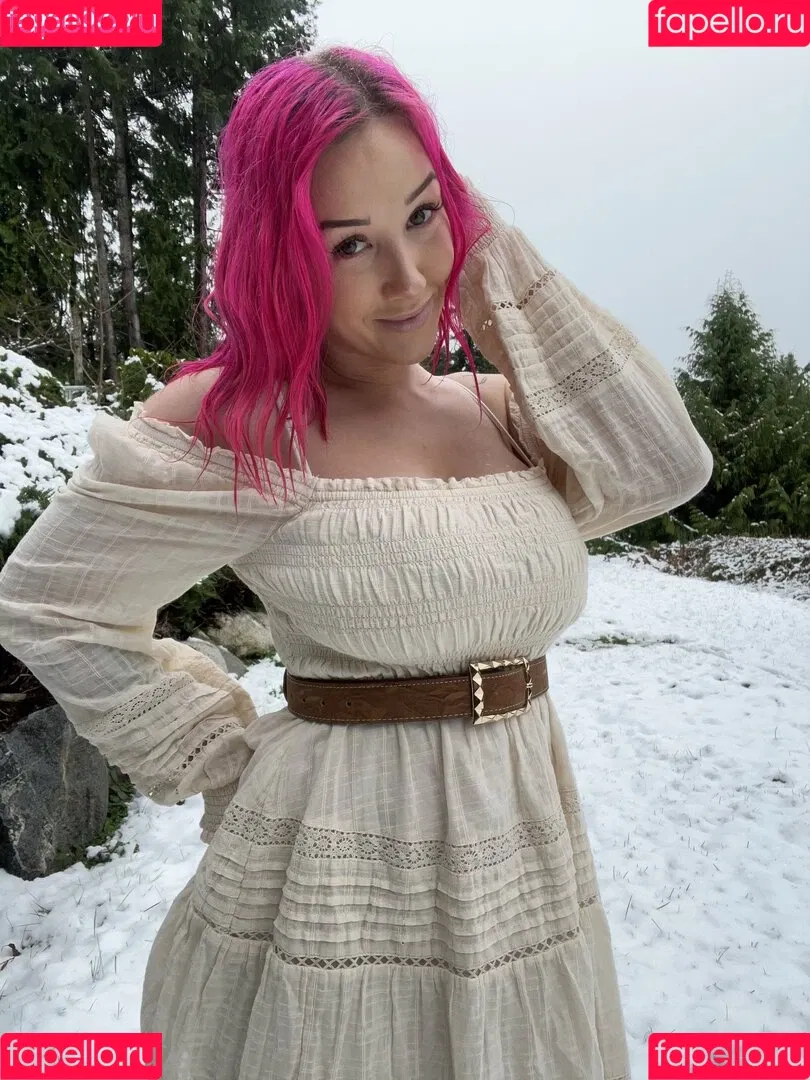 Sofia Sunshine / x.sofiasunshine / xsofiasunshine Onlyfans Photo Gallery 