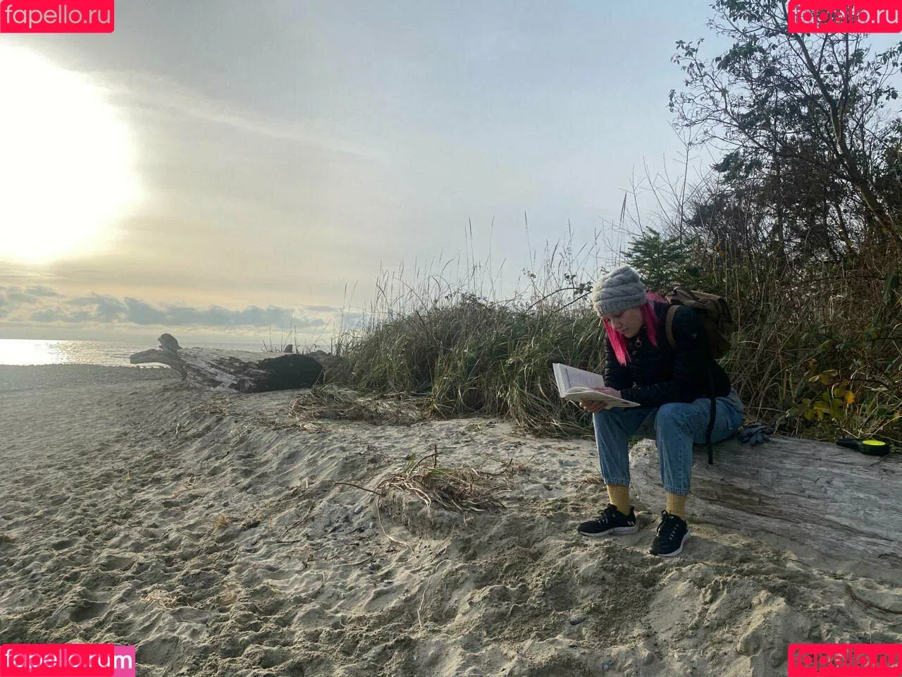 Sofia Sunshine / x.sofiasunshine / xsofiasunshine Onlyfans Photo Gallery 