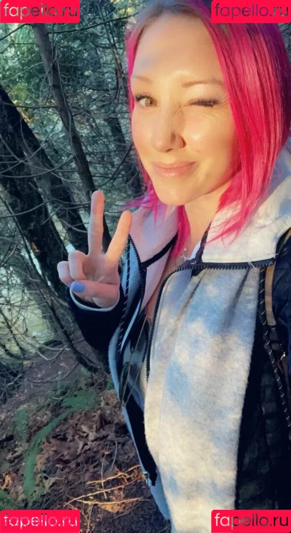 Sofia Sunshine / x.sofiasunshine / xsofiasunshine Onlyfans Photo Gallery 