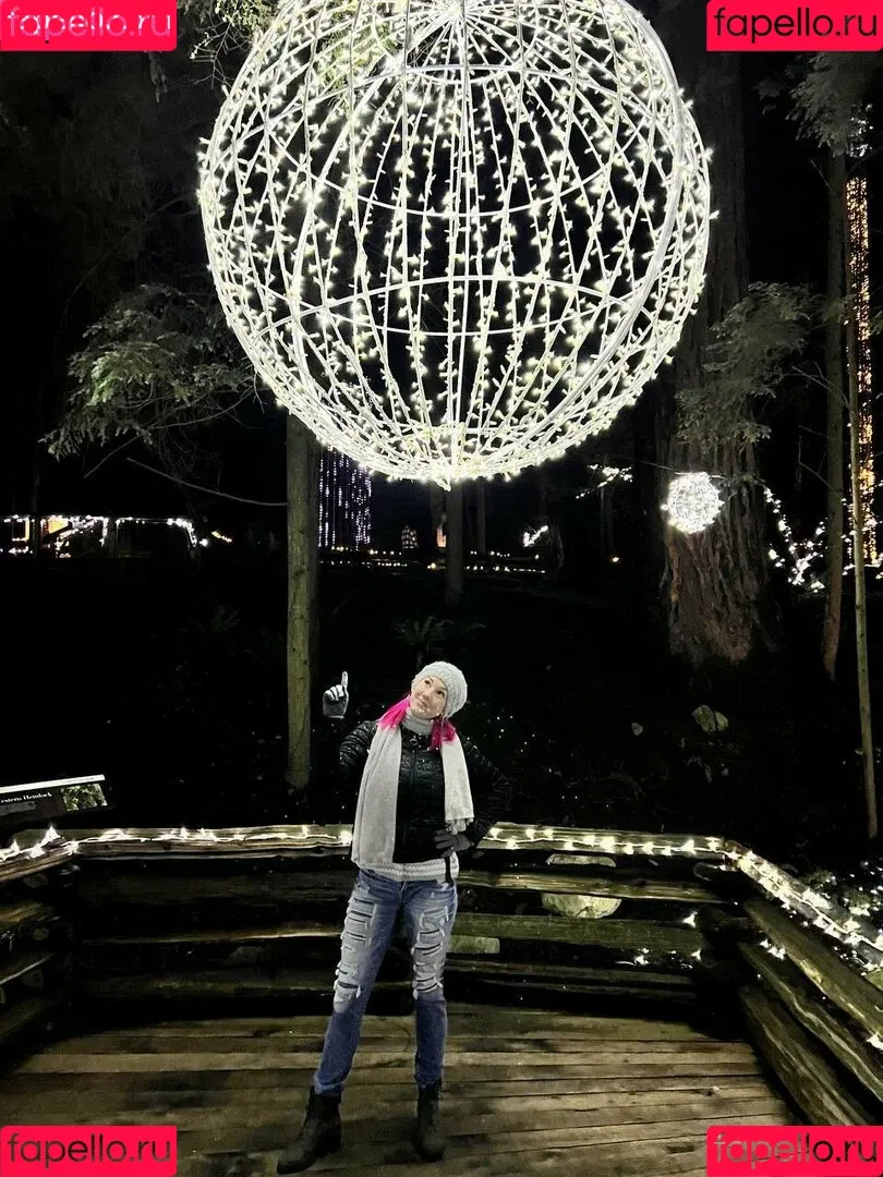 Sofia Sunshine / x.sofiasunshine / xsofiasunshine Onlyfans Photo Gallery 