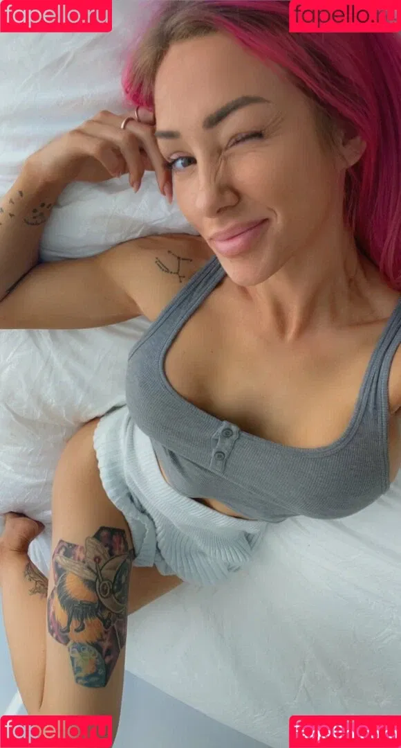 Sofia Sunshine / x.sofiasunshine / xsofiasunshine Onlyfans Photo Gallery 