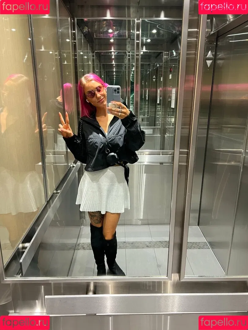 Sofia Sunshine / x.sofiasunshine / xsofiasunshine Onlyfans Photo Gallery 