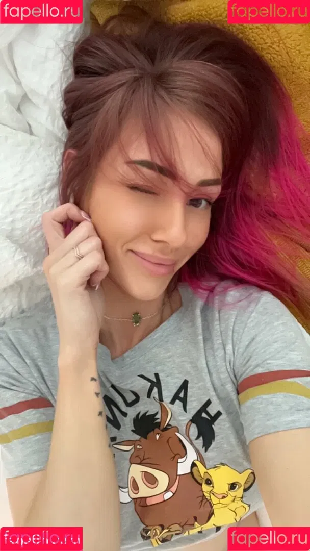 Sofia Sunshine / x.sofiasunshine / xsofiasunshine Onlyfans Photo Gallery 