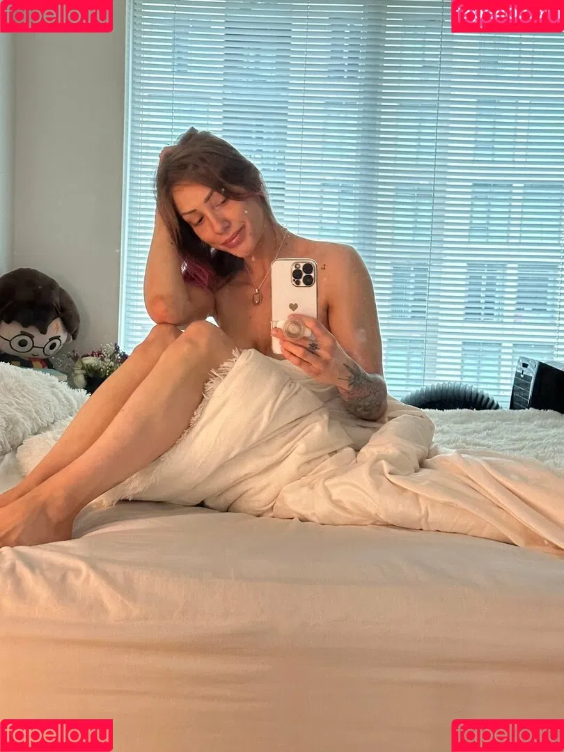 Sofia Sunshine / x.sofiasunshine / xsofiasunshine Onlyfans Photo Gallery 