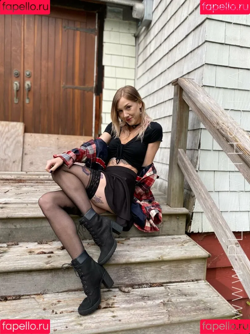 Sofia Sunshine / x.sofiasunshine / xsofiasunshine Onlyfans Photo Gallery 