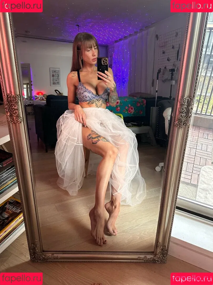 Sofia Sunshine / x.sofiasunshine / xsofiasunshine Onlyfans Photo Gallery 