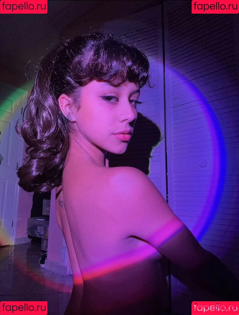 https: / littlebunnygrl Onlyfans Photo Gallery 