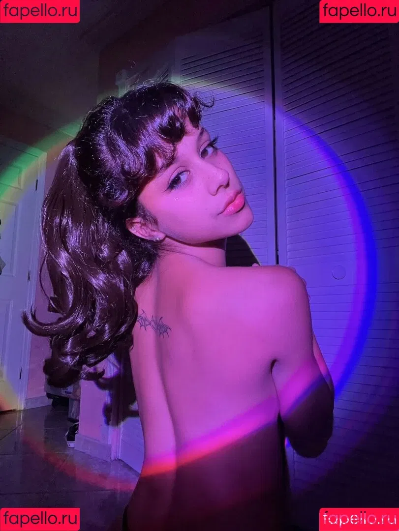 https: / littlebunnygrl Onlyfans Photo Gallery 