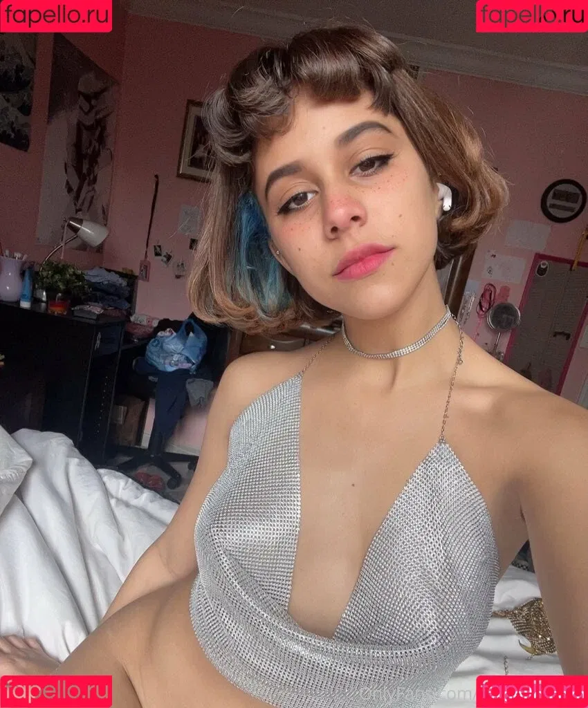 https: / littlebunnygrl Onlyfans Photo Gallery 