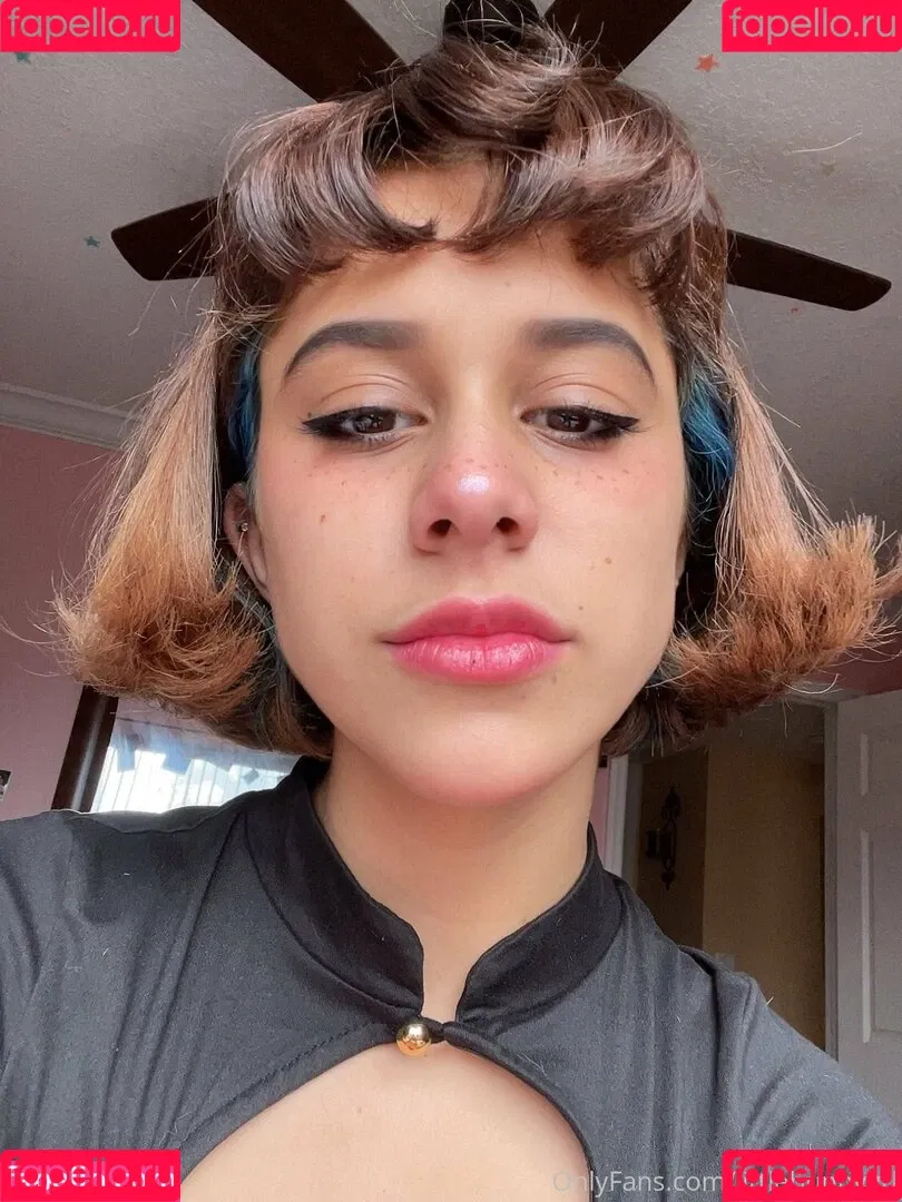 https: / littlebunnygrl Onlyfans Photo Gallery 